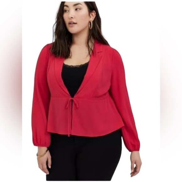 Fuchsia Pink Crepe Tie Front Peplum Jacket, size 5 lightweight, Barbie core - Picture 1 of 13